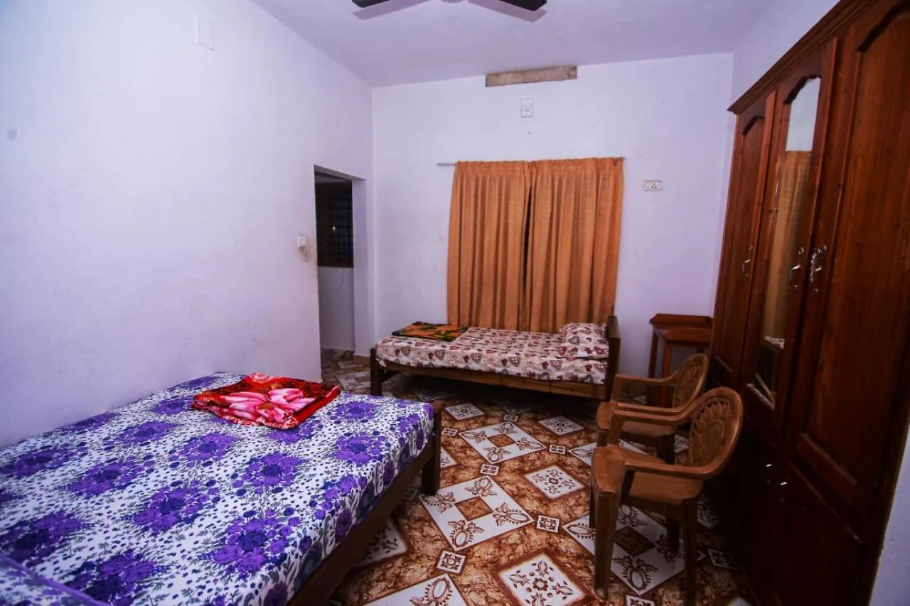 Maverick Holidays Inn Family Villa 3 Vagamon India